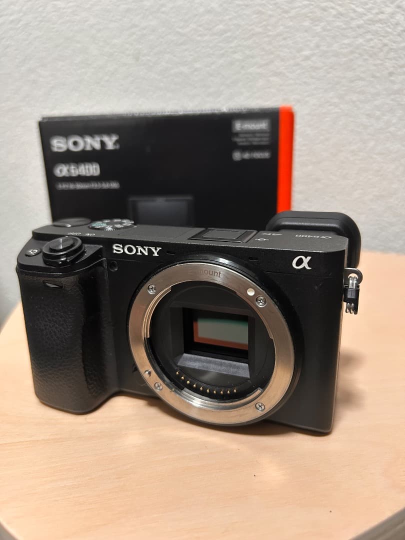 美品Sony a6400 INTERNATIONAL Sony 16-50mm