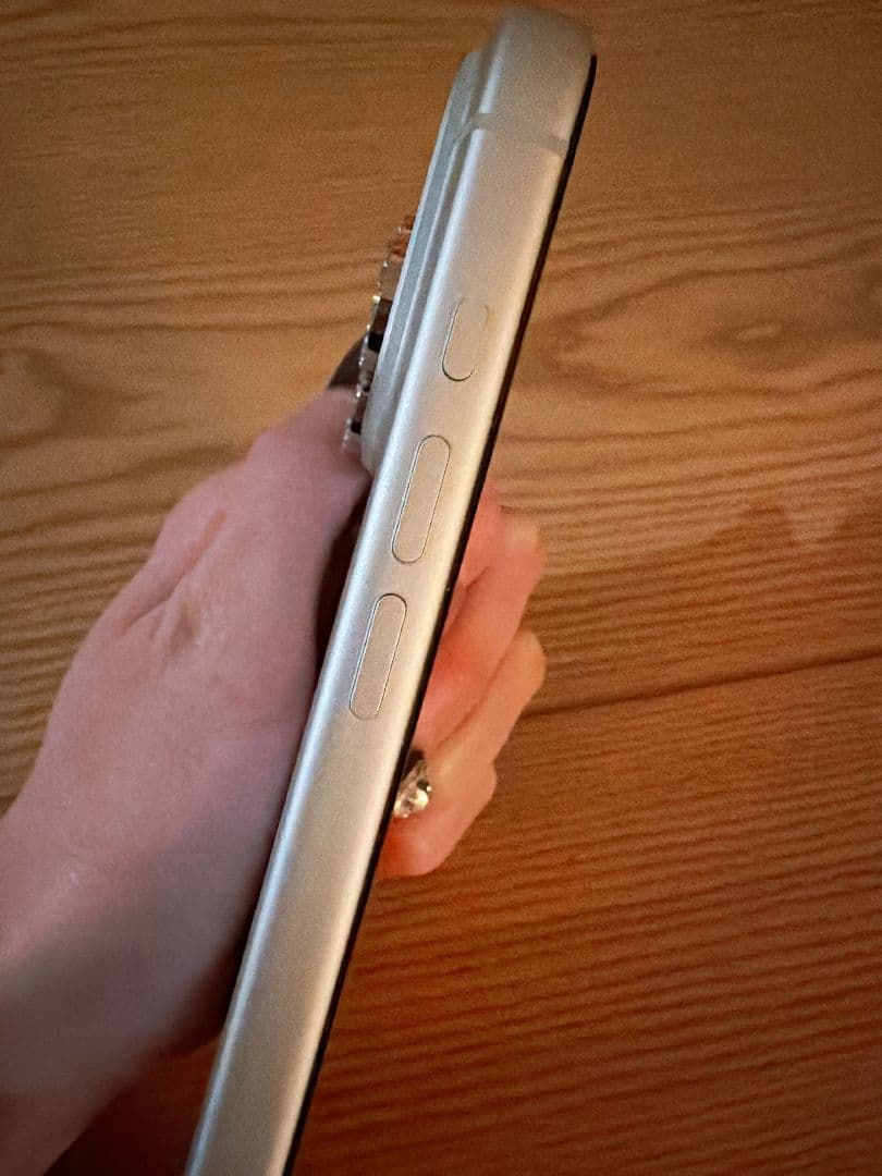 Apple iPhone17pro シルバー 256GB 超美品！