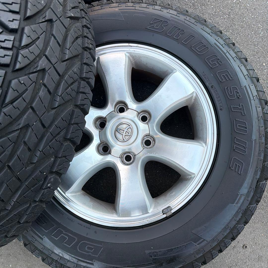 激安価格！　トヨタ 17インチ オフロード タイヤ・ホイールセット