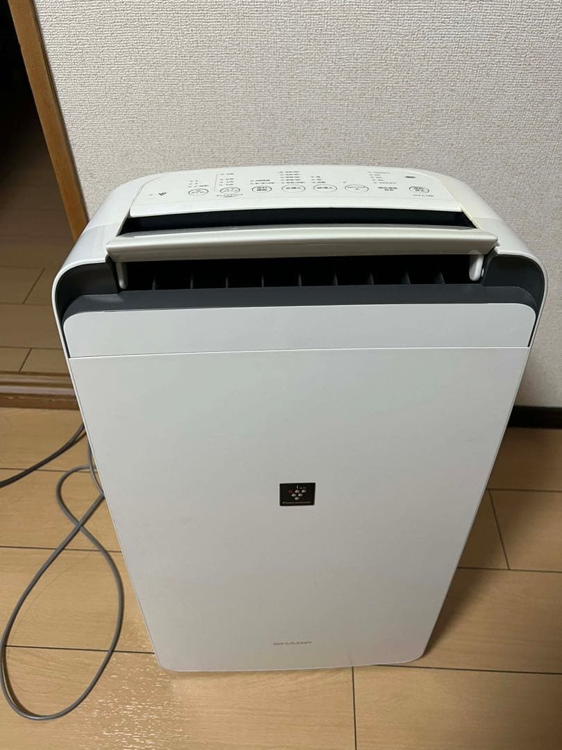 2022年製SHARPのプラズマクラスター衣類乾燥機/除湿機