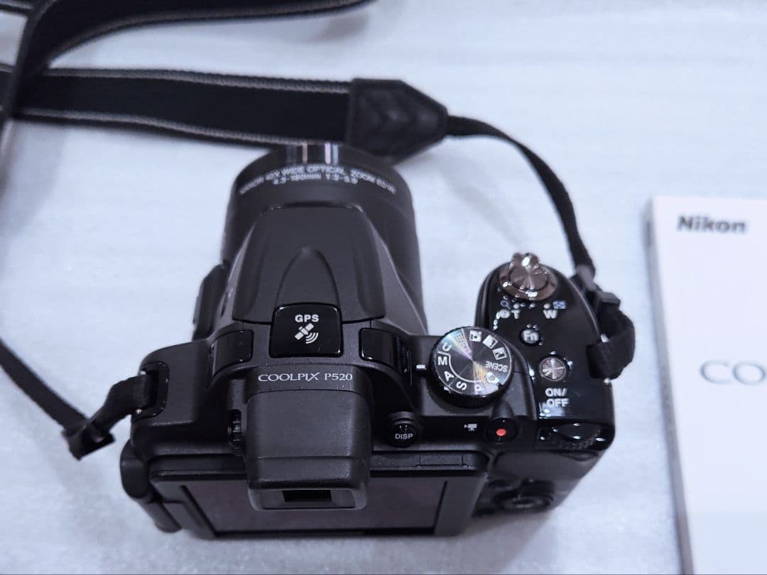 Nikon ニコン デジタルカメラ COOLPIX P520 カメラ 充電器