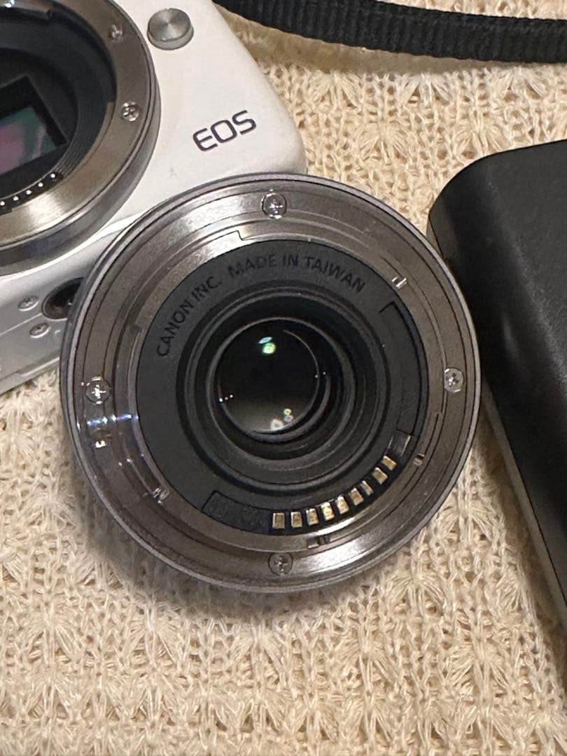 Canon EOS ミラーレスカメラセット（ダブルレンズセット）