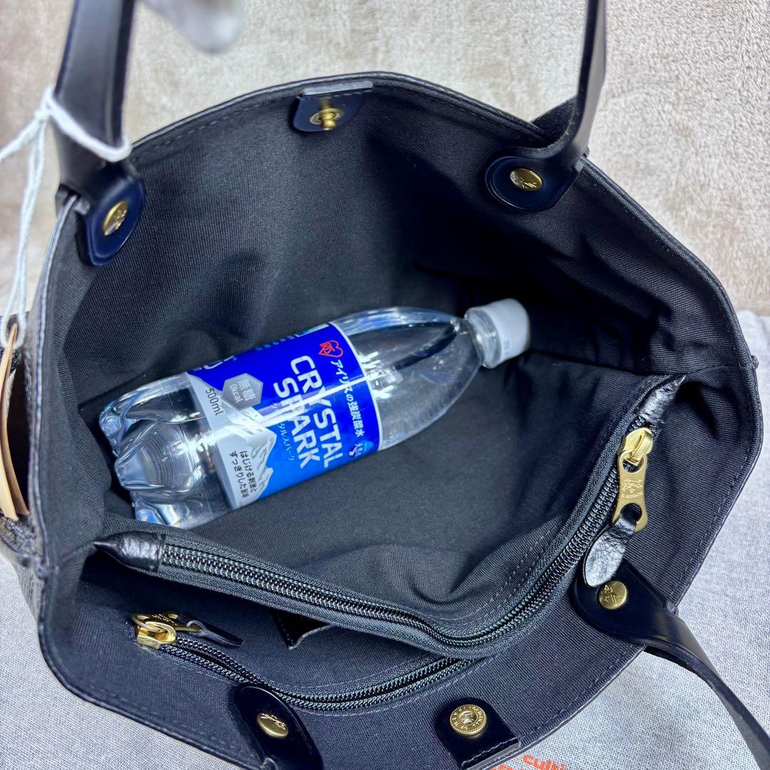 未使用級　IL BISONTE トートバッグ　現行モデル　トートバッグ　ブラック