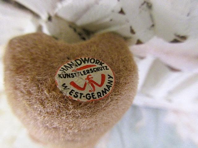 アンティーク　ジャーマン　ミニョネット ☆　ビスクドール