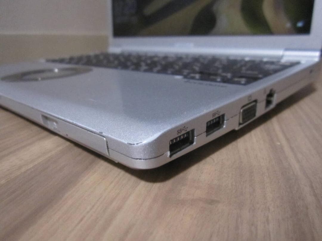 Windowsノート本体 Let's note SV7 CF-SV7MFRQR LTE 8GB 256GB