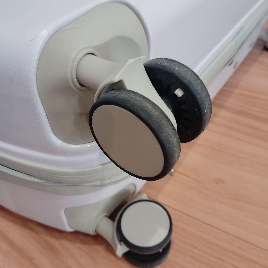 ノリッコ　のりっこ　乗れるキャリーケース