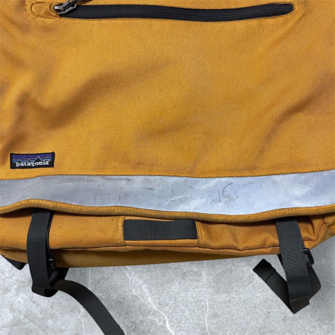 00s Patagonia メッセンジャーバッグ イエロー F9