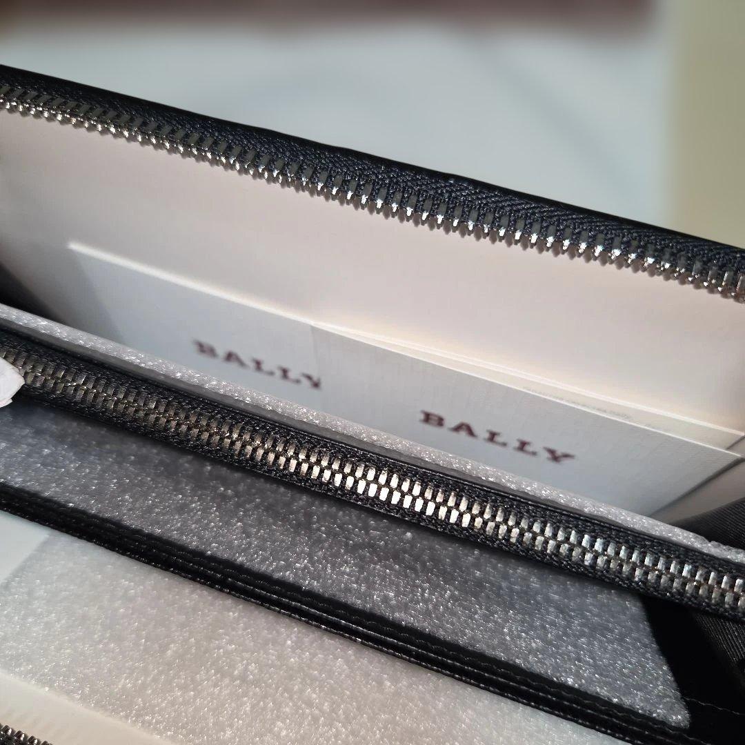 【未使用】 BALLY 長財布　ラウンドファスナー TELEN