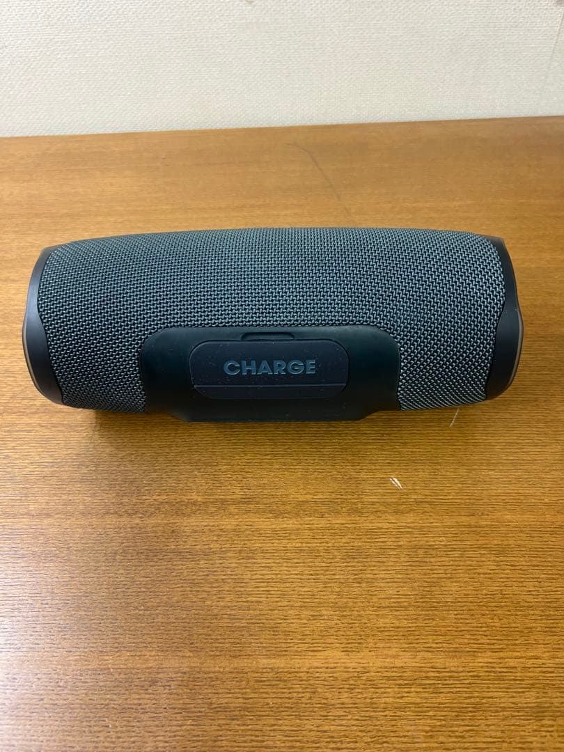 JBLcharge essentialは2ブルー