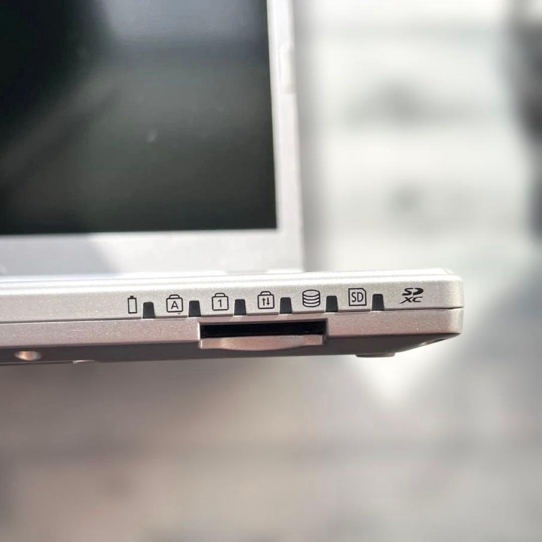 Let’sノート Core i5 SSD240G Office2019付