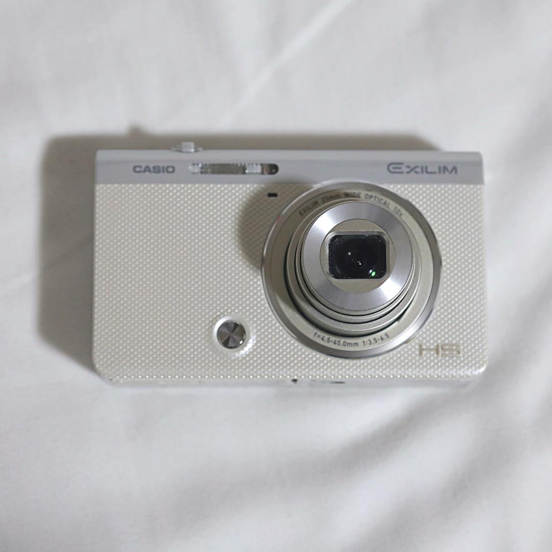 自撮りコンデジ　完動品　CASIO EXILIM EX-ZR60 エクシリム