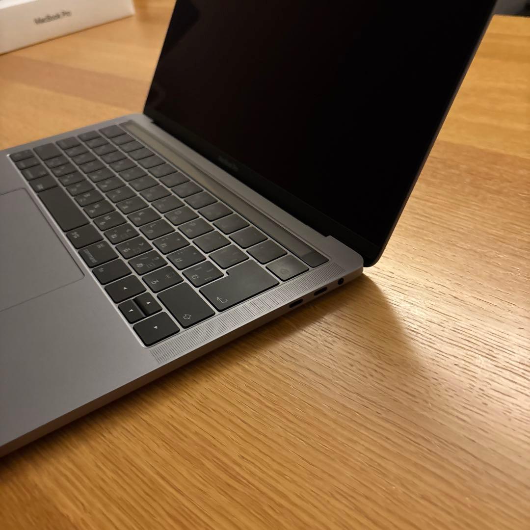 Apple MacBook Pro 13インチ 2017 16GB/512GB