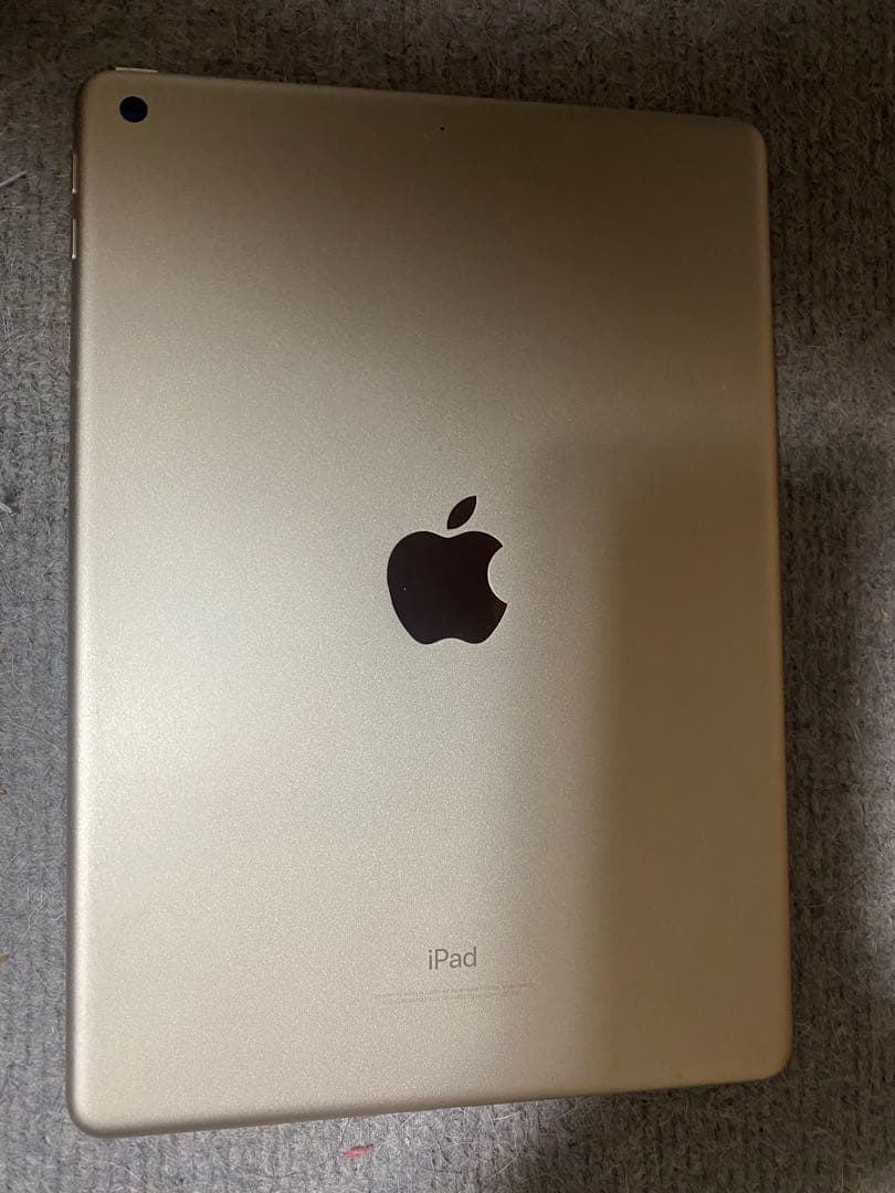 iPad 第5世代 9.7インチ ゴールド 128GB