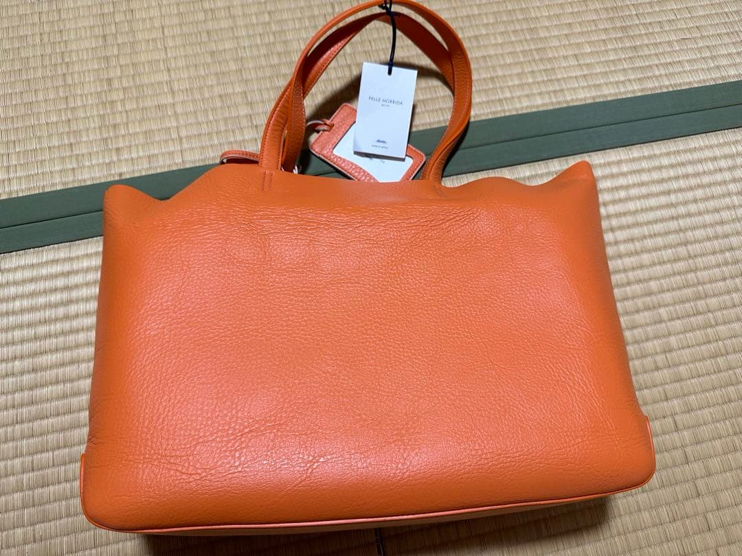 g*d様 【未使用級】ペッレモルビダ コローレ トートバッグ A4可能 レザー