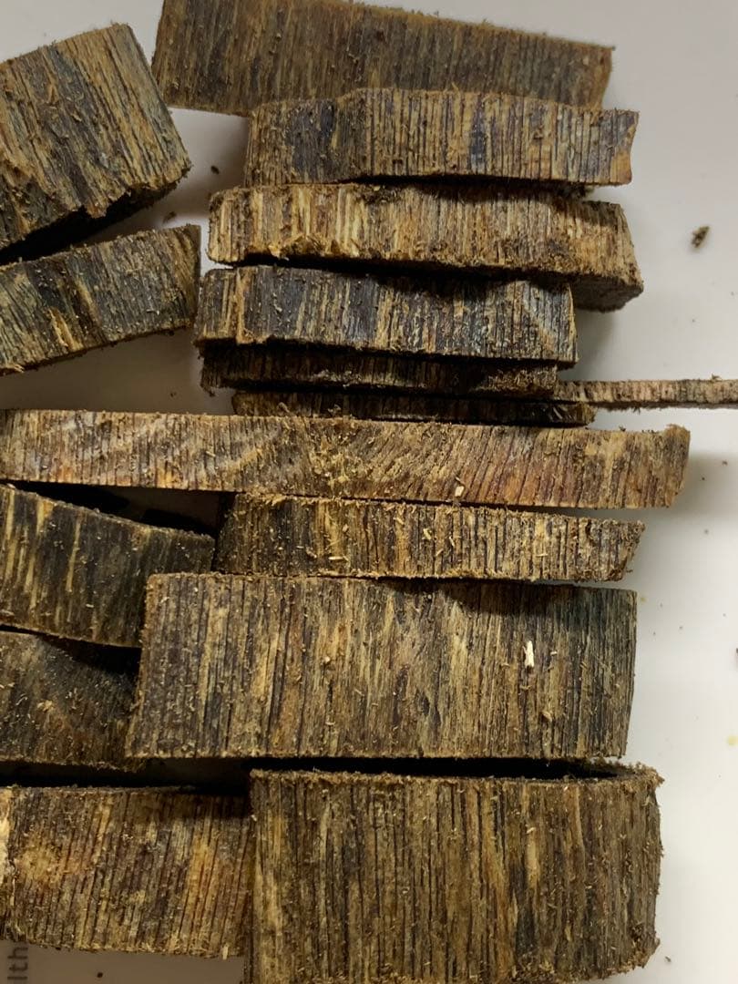 極上黒伽羅 沈香 香木 重さ:20.2g A-9