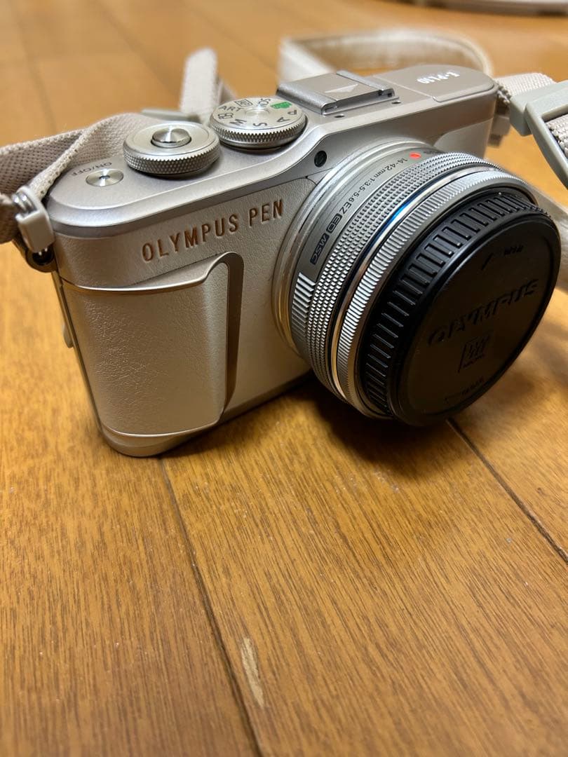 OLYMPUS/PEN E-PL9 ミラーレス一眼カメラ