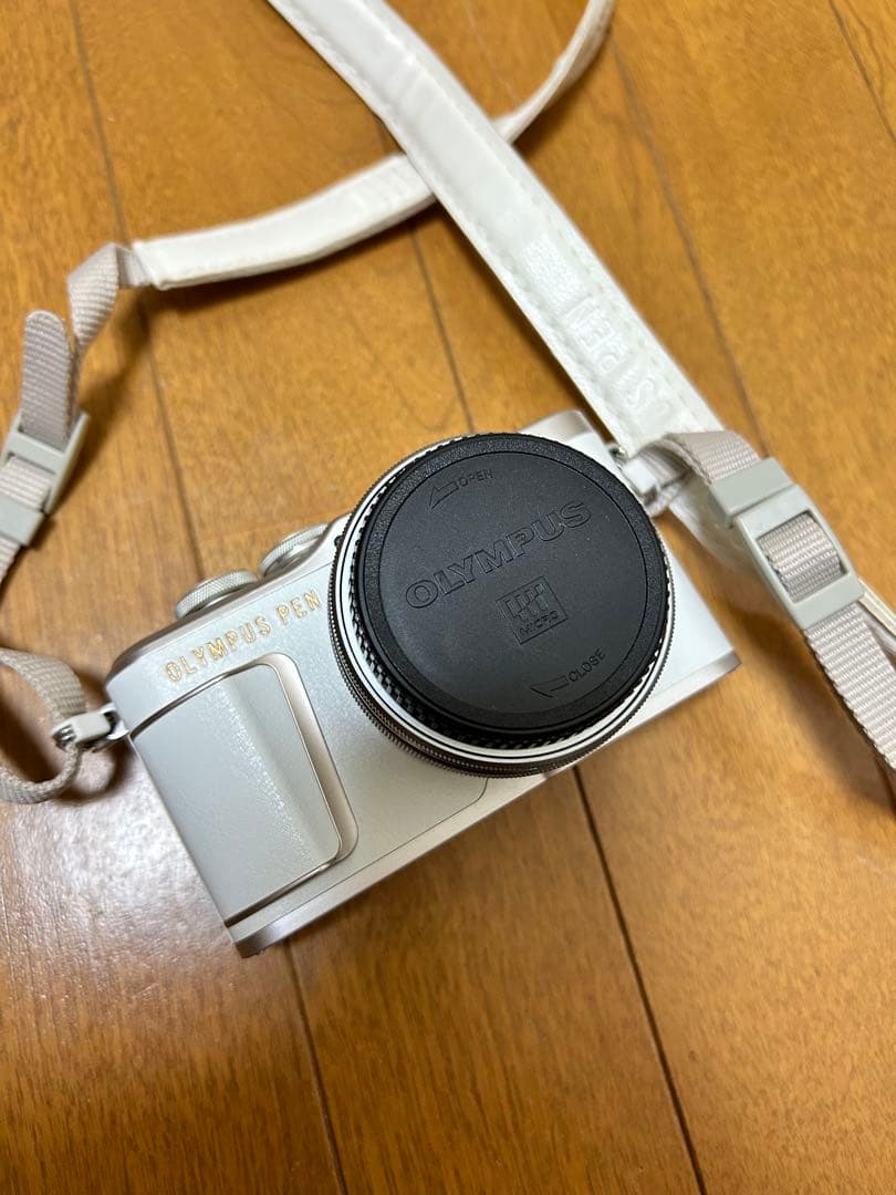 OLYMPUS/PEN E-PL9 ミラーレス一眼カメラ