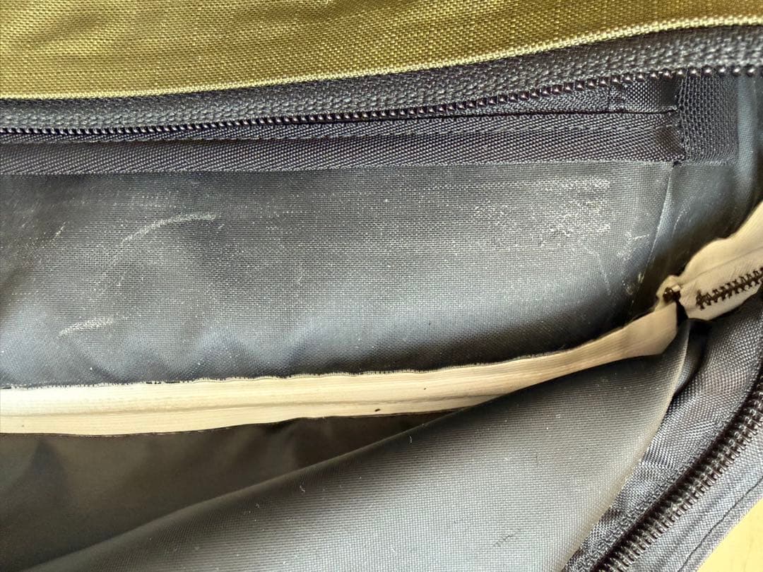 ARC’TERYX Granville 10 courier bag