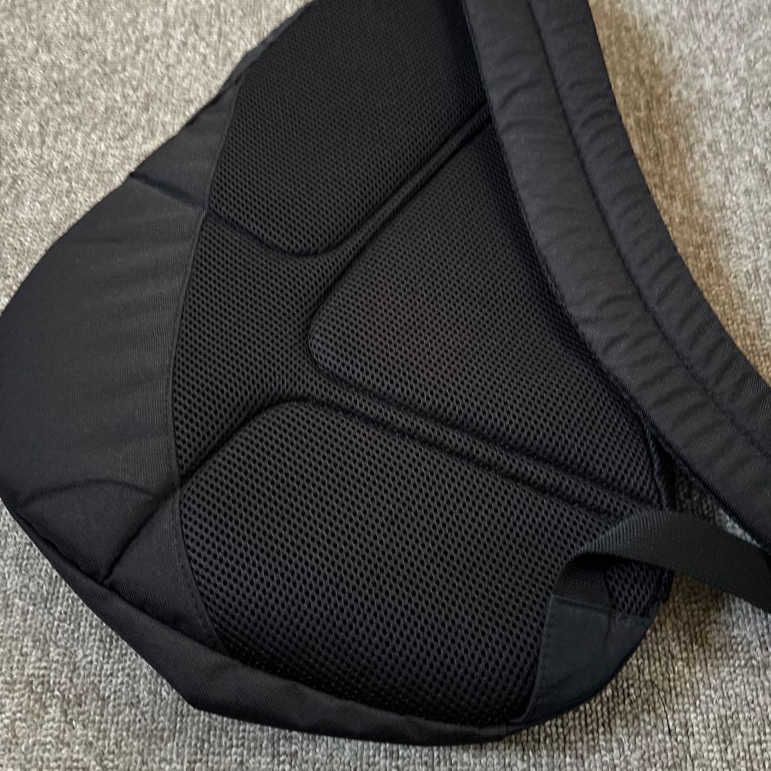 美品 00s NIKE archive スリングバッグ ワンショルダー y2k