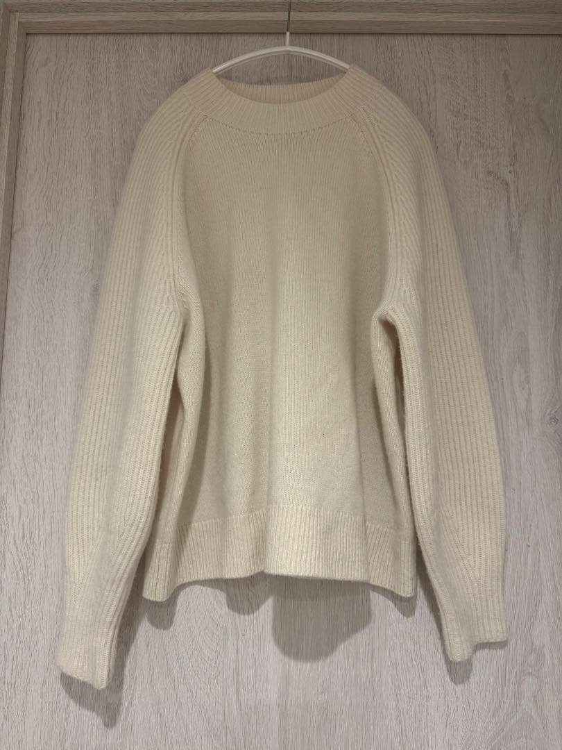 Theoryluxe ニットプルオーバー　サイズ38 エクリュ