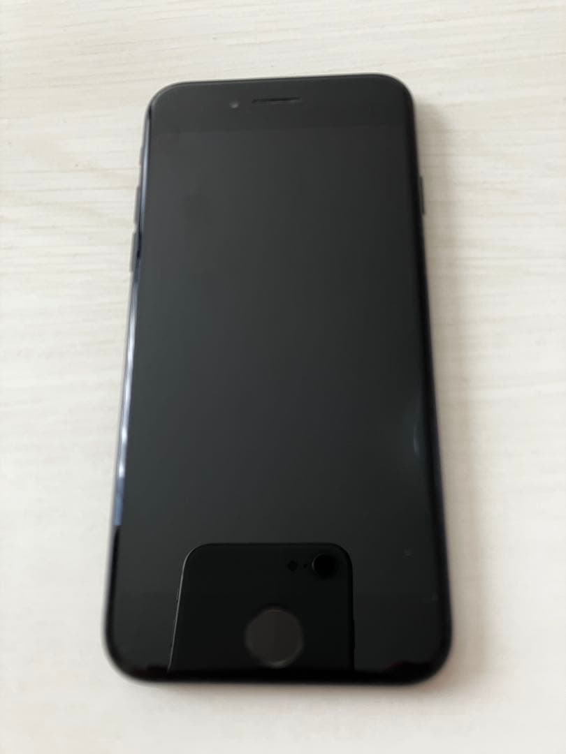 【美品】iPhoneSE2 128GB ブラック 新品互換バッテリー100%