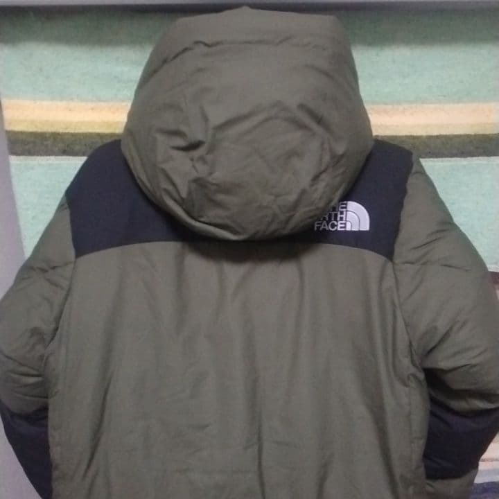 吉*ト様 ノースフェイス　バルトロライトジャケット　グリーン×ブラック　M