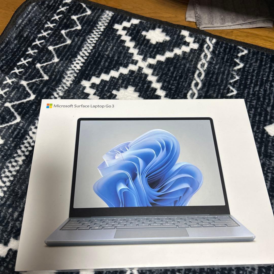 Microsoft Surface Laptop Go 3 本体