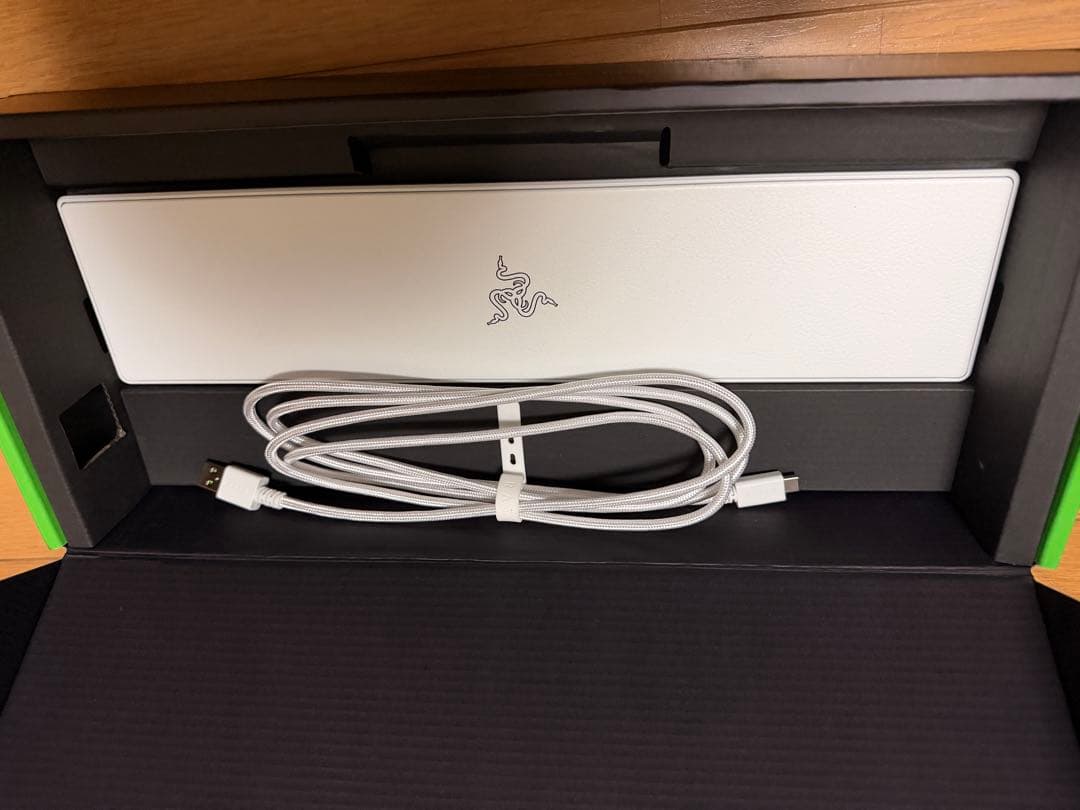 キーボード Razer Huntsman V3 Pro Tenkeyless White