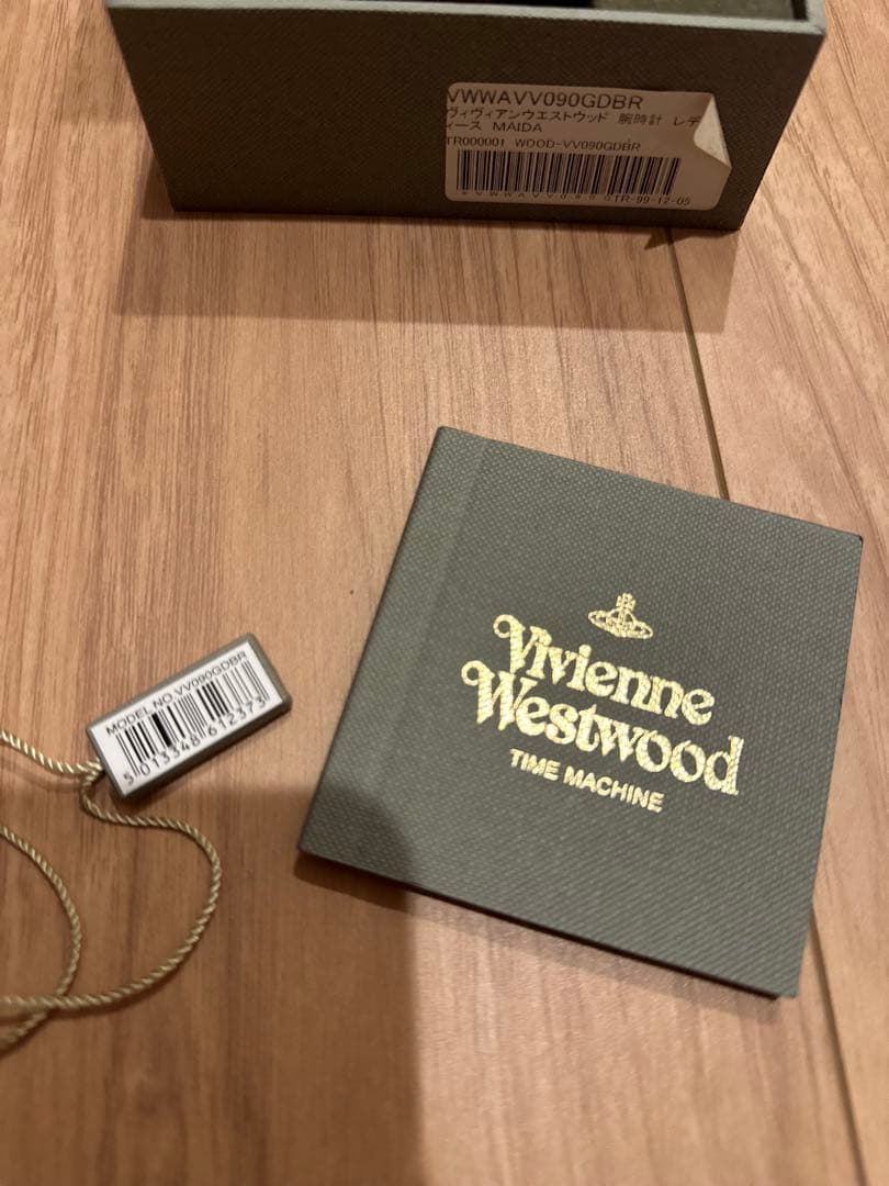 ま*ふ様 Vivienne Westwood 時計 新品