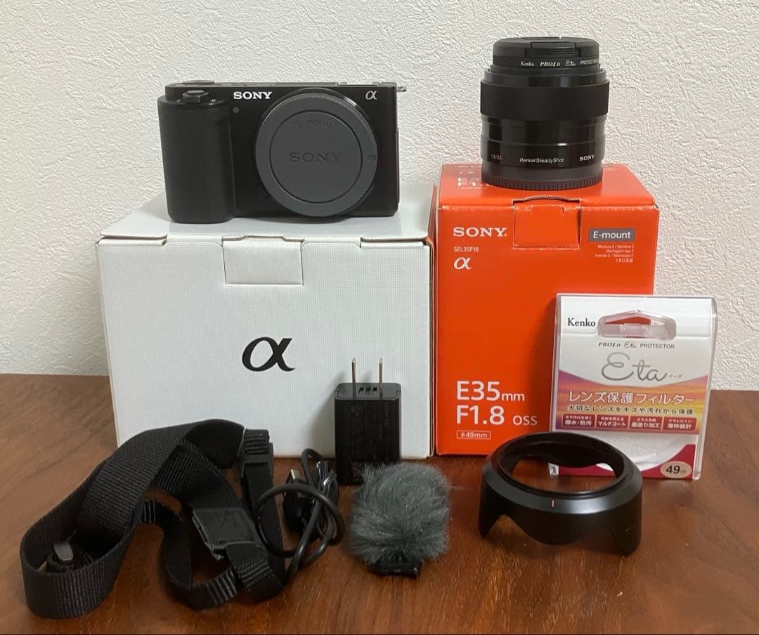 VLOGCAM ZV-E10 ミラーレス一眼&単焦点レンズE 35mm F1.8