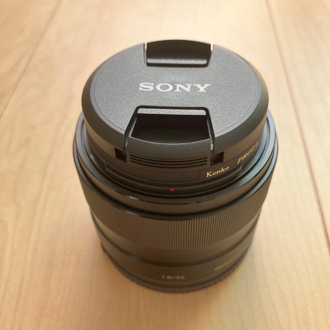 VLOGCAM ZV-E10 ミラーレス一眼&単焦点レンズE 35mm F1.8