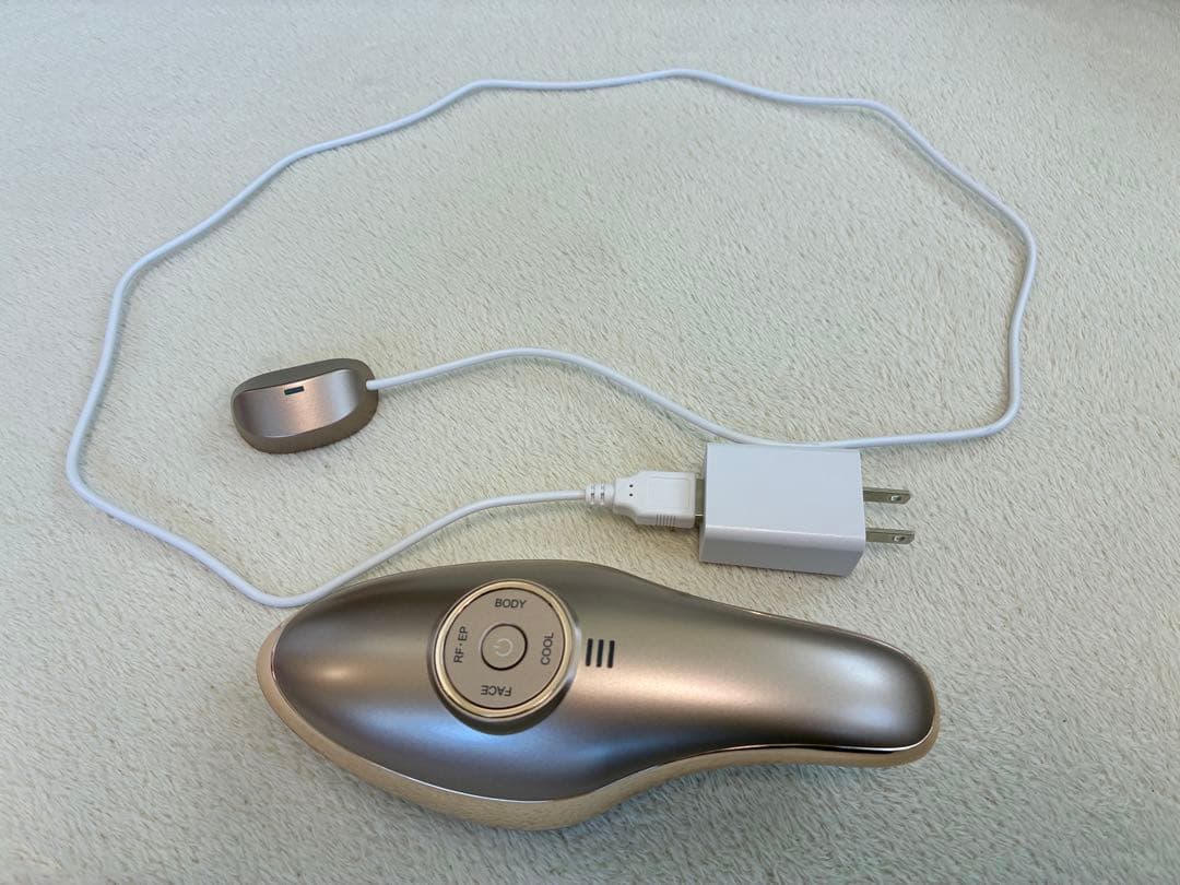 週末限定お値下げ中　ME ラボンエクラ美顔器