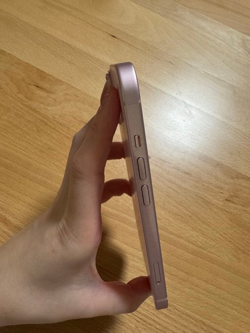 Apple iPhone 15 ピンク 充電ケーブル付き