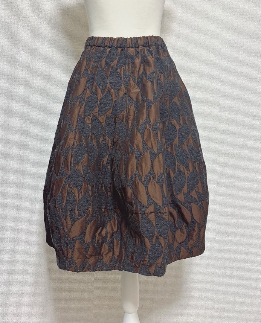 美品【le-fluy】3D形状記憶 バルーン　スカート　リーフ　パッチワーク