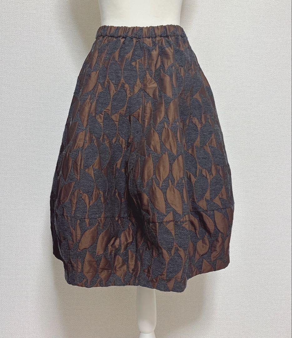 美品【le-fluy】3D形状記憶 バルーン　スカート　リーフ　パッチワーク