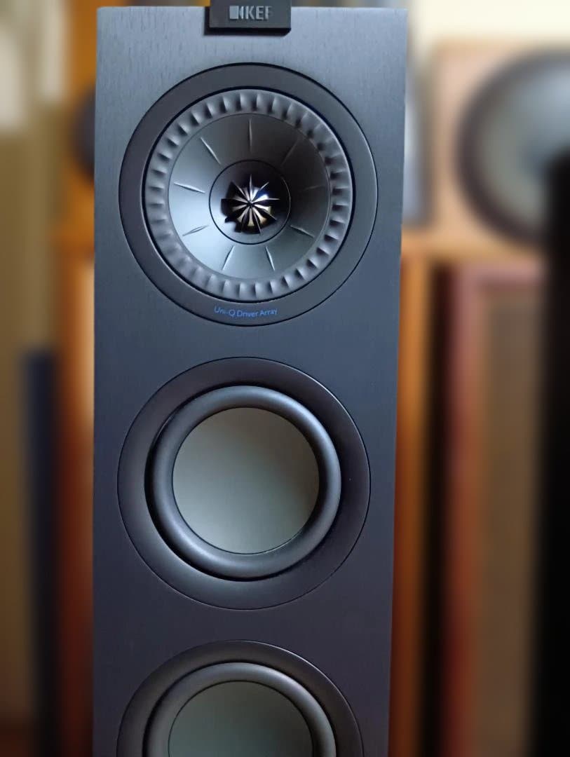 KEF Q550　トールボーイスピーカー（2本）