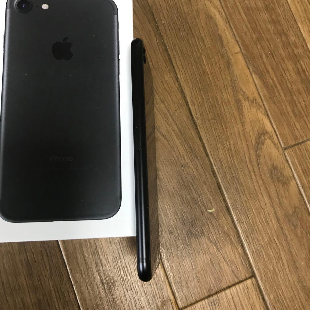 ⭐️Apple⭐️iPhone SE第2世代⭐️64GB ブラック⭐️