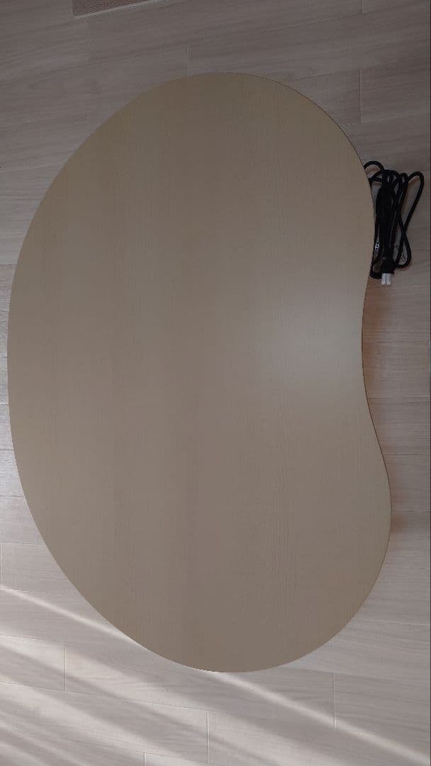 ニトリ　豆型こたつテーブル　ナチュラル