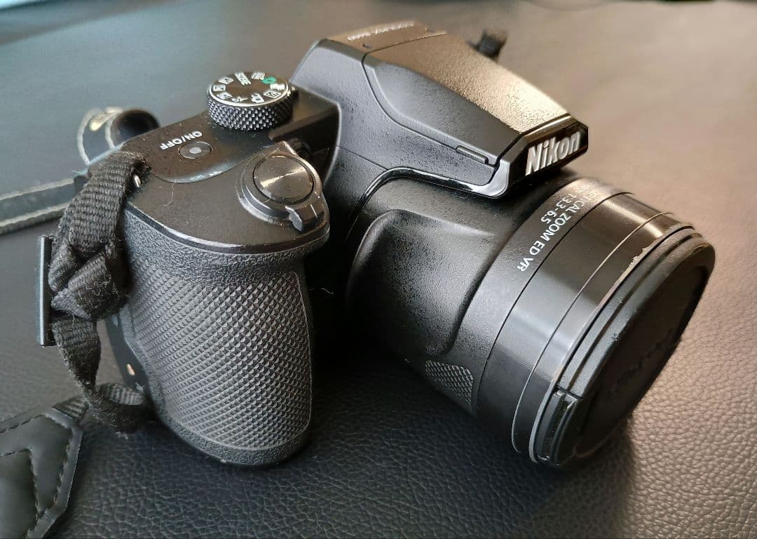 モココ様用　Nikon COOLPIX B600 デジタルカメラ