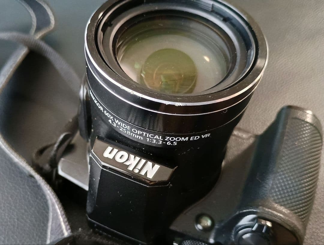 モココ様用　Nikon COOLPIX B600 デジタルカメラ