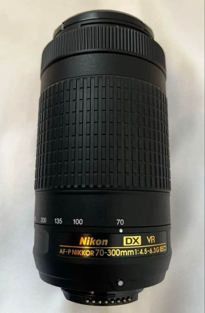 【NIKON】デジタル一眼レフカメラ D5600 ダブルズームキット