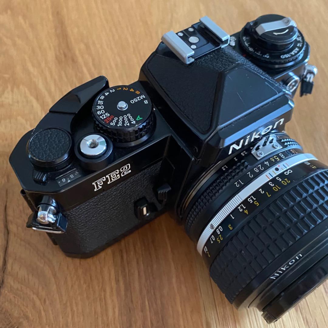 Nikon FE2 BLACK BODY 一眼レフカメラ ボディー&レンズ