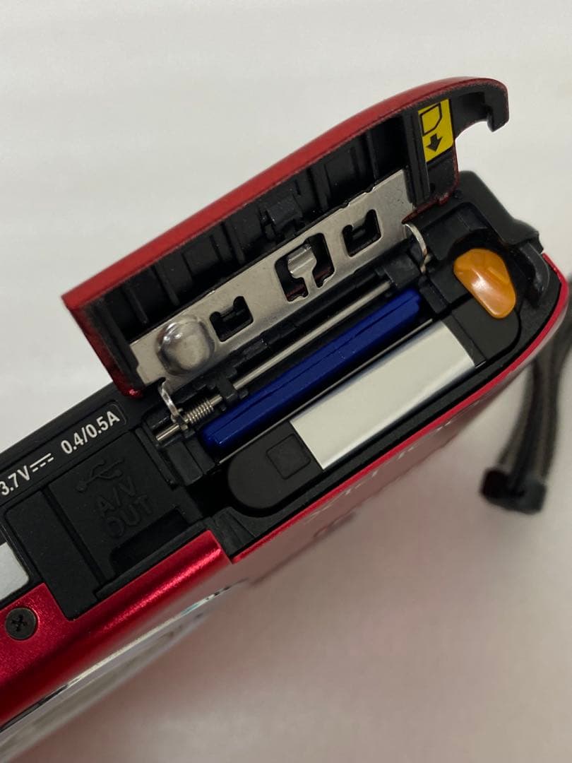 3-2555 NIkon COOLPIX A100 レッド