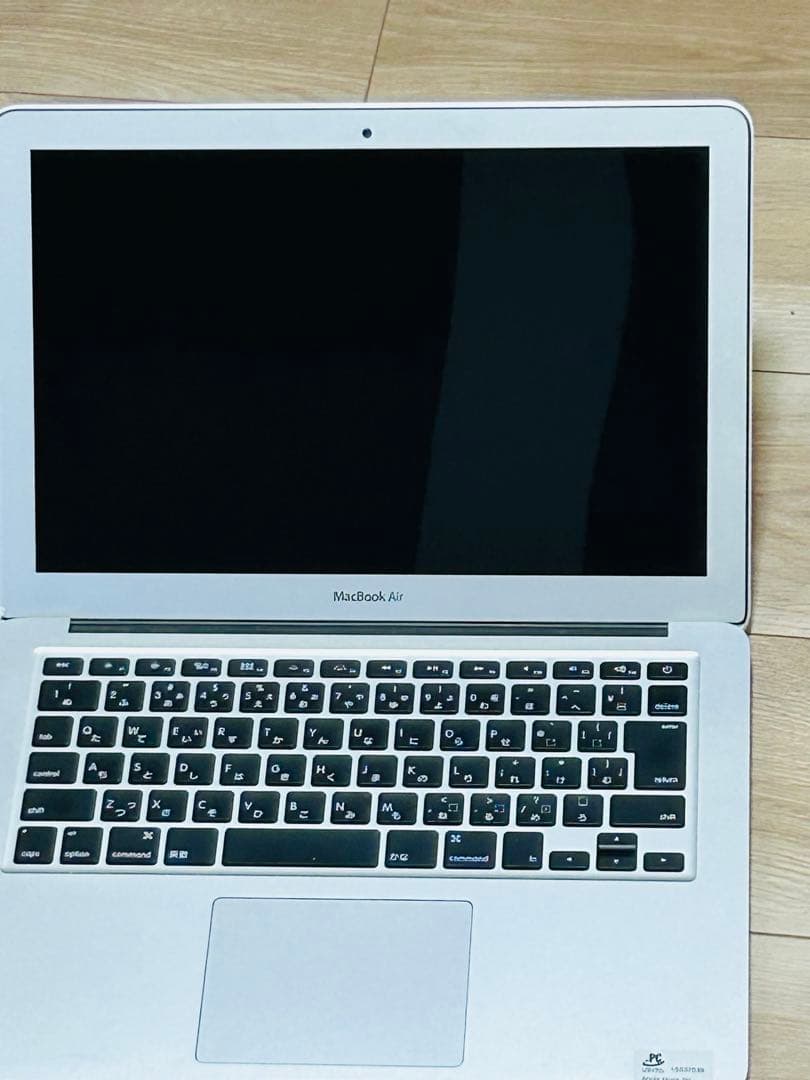 Apple MacBook 2台とFujitsu FMC look ジャンク