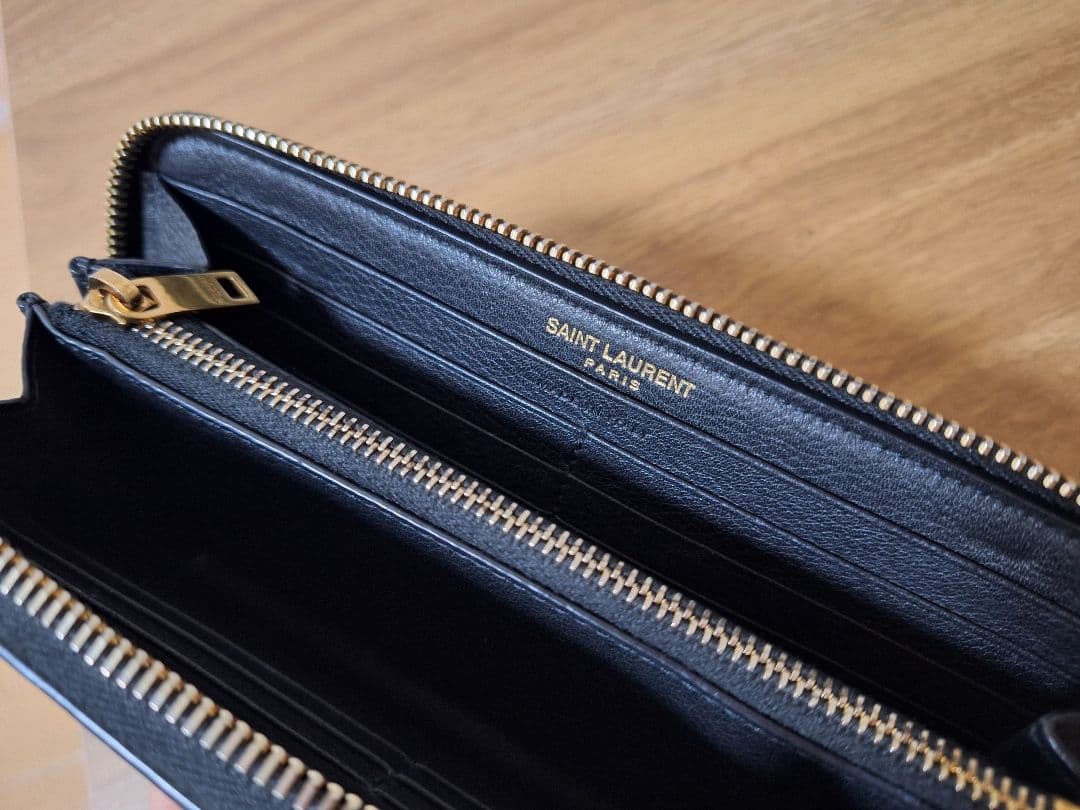SAINT LAURENT 長財布 黒 レザー