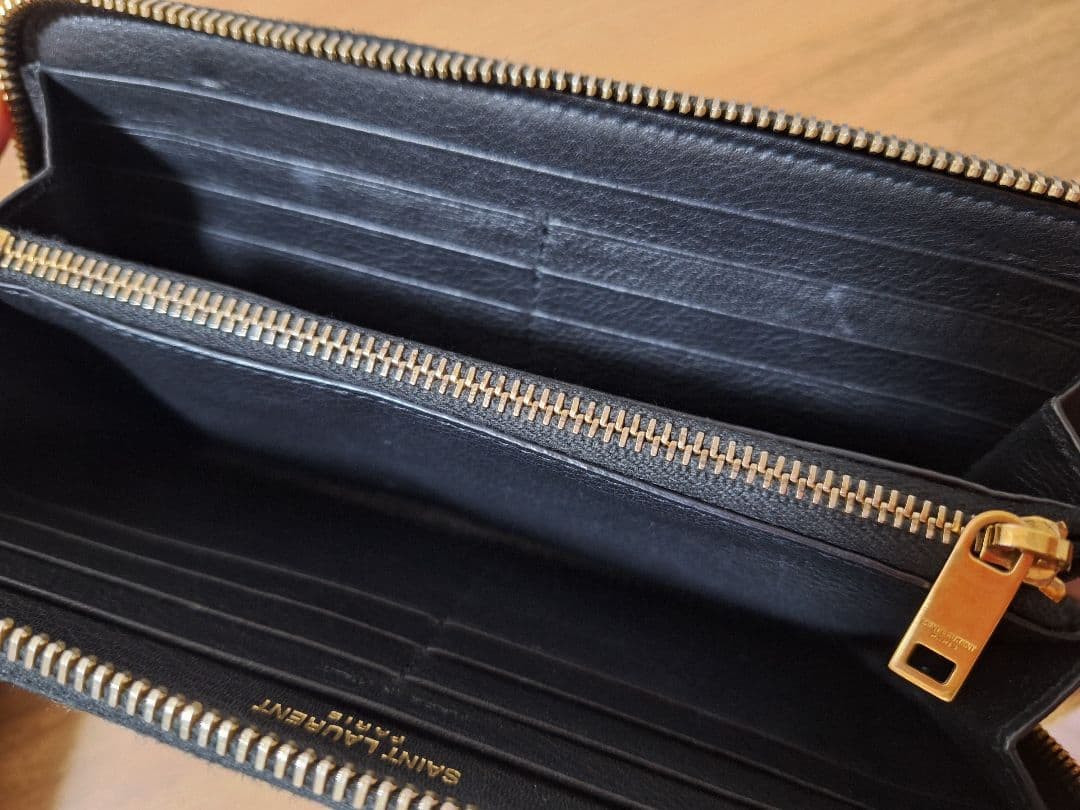 SAINT LAURENT 長財布 黒 レザー