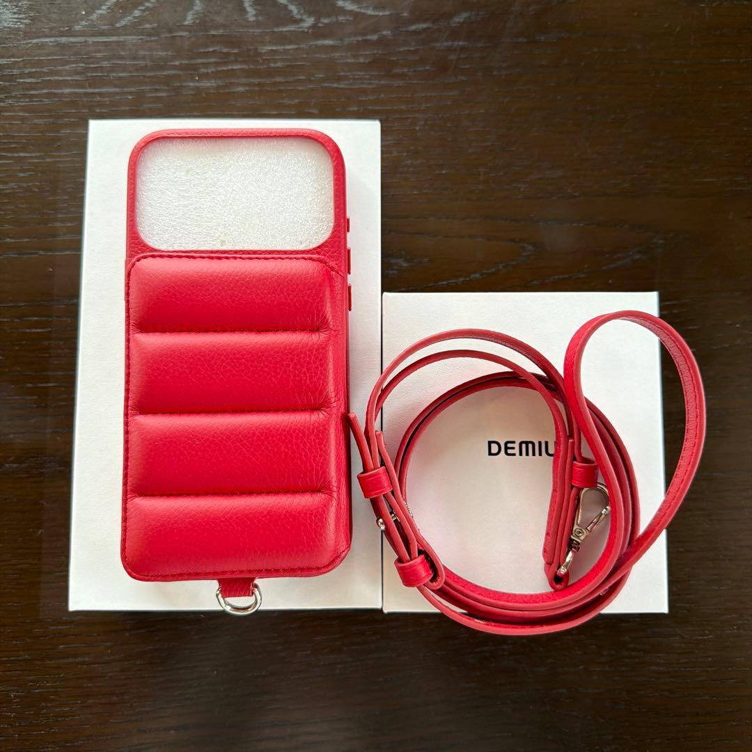 【美品】DEMiu Ballon iPhone17ProMax ケース レッド
