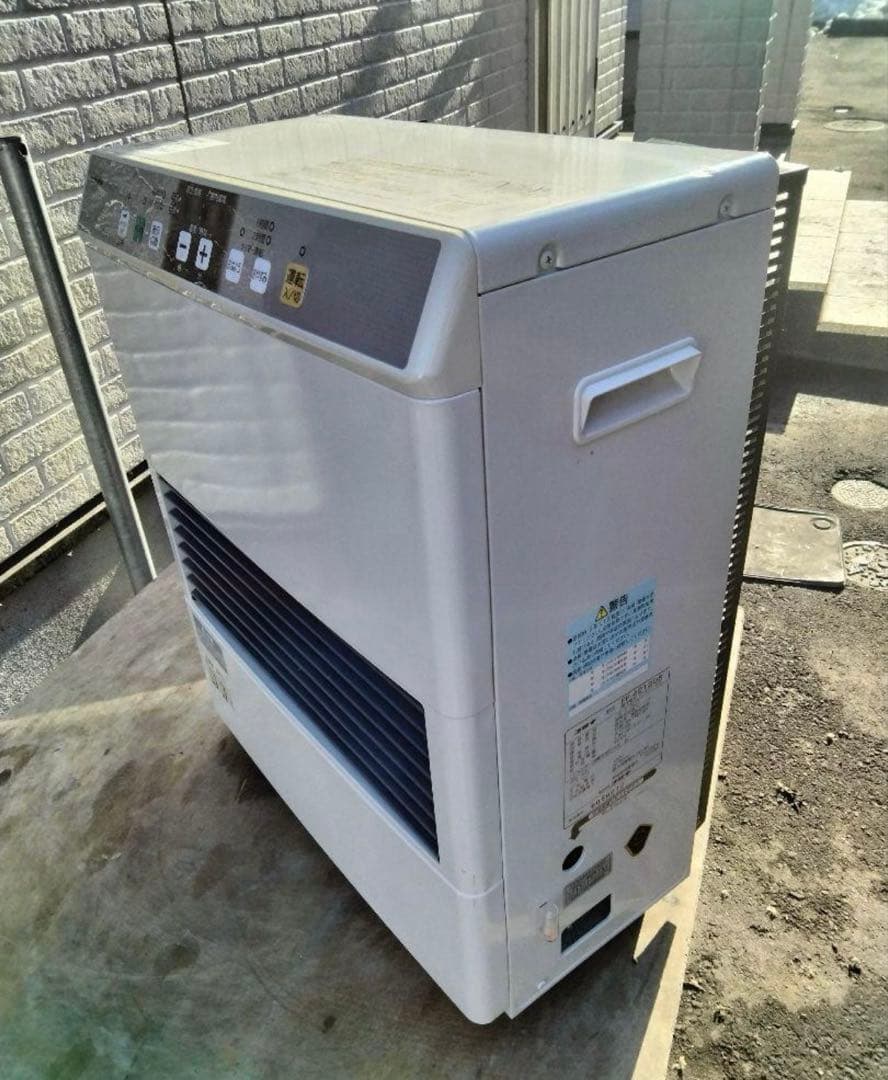 コロナFF温風石油ストーブ 品番「FF－4212GS」2012年式 中古品