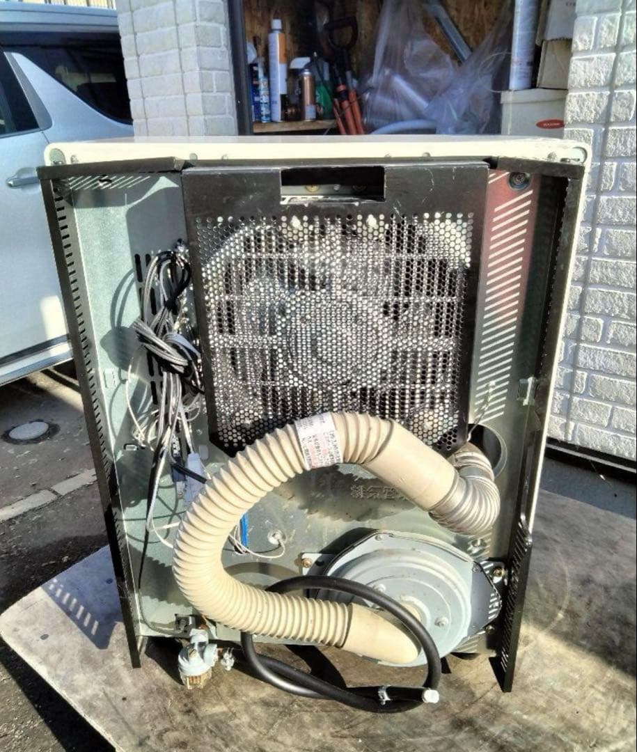 コロナFF温風石油ストーブ 品番「FF－4212GS」2012年式 中古品