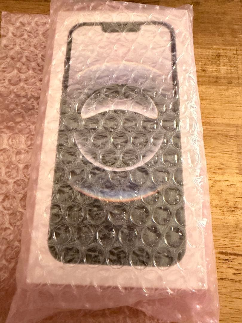 （超美品）iPhone 16e 128GBブラック　箱付　バッテリー100%